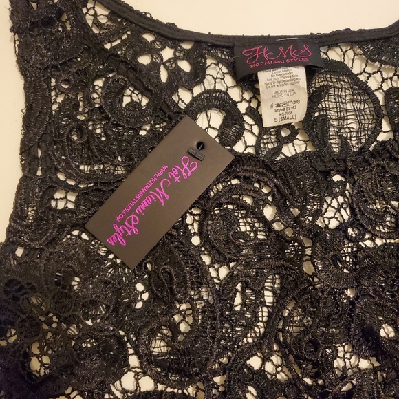HOT MIAMI STYLES LACE CROP TOP - Picture 2 of 2